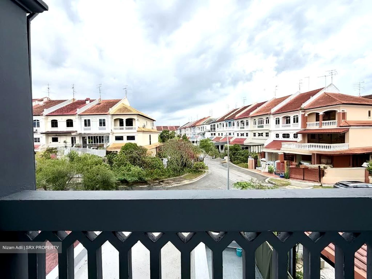 Loyang Villas (D17), Terrace #549304151